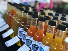 Load image into Gallery viewer, Salsa Aji Peruano Medicinal Agroecologico (Agroecologic Medicinal Peruvian Chili Hot) 165ml