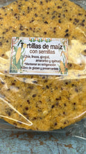 Load image into Gallery viewer, Tortillas de Maiz Agroecológico, Libre de Transgėnicos ( GMO Free, Agroecological Corn Tortillas)5 unidades/ unit
